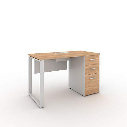 Убирать столы для посетителей необходимо. Письменный стол Линц-3 Grey. Стол письменный 1600х600х750. Стол письменный 1,2 60.404 белый глянец. Стол письменный 1400х700х750.